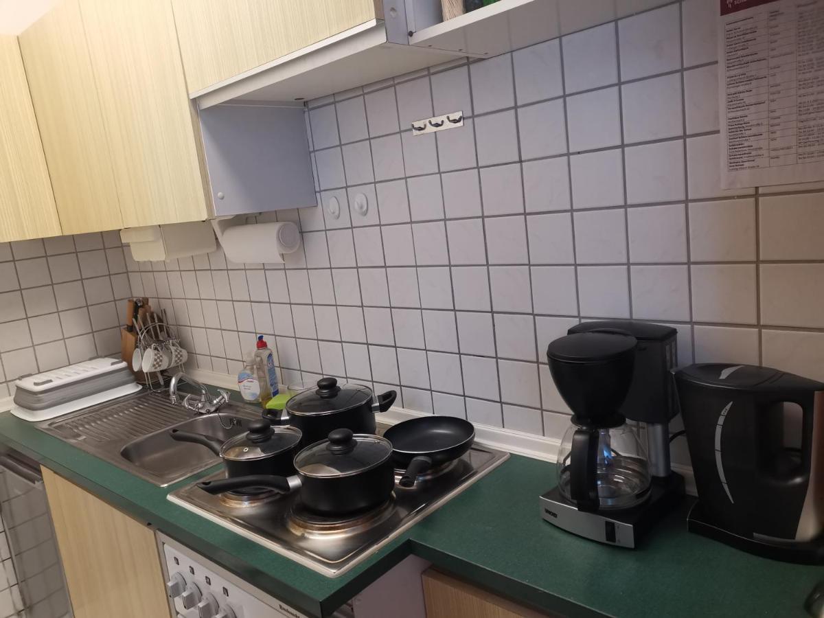 Ferienwohnung Schoene Wohnung 2D-Gebaeude Mit Mini-Garten Schönwalde Buitenkant foto